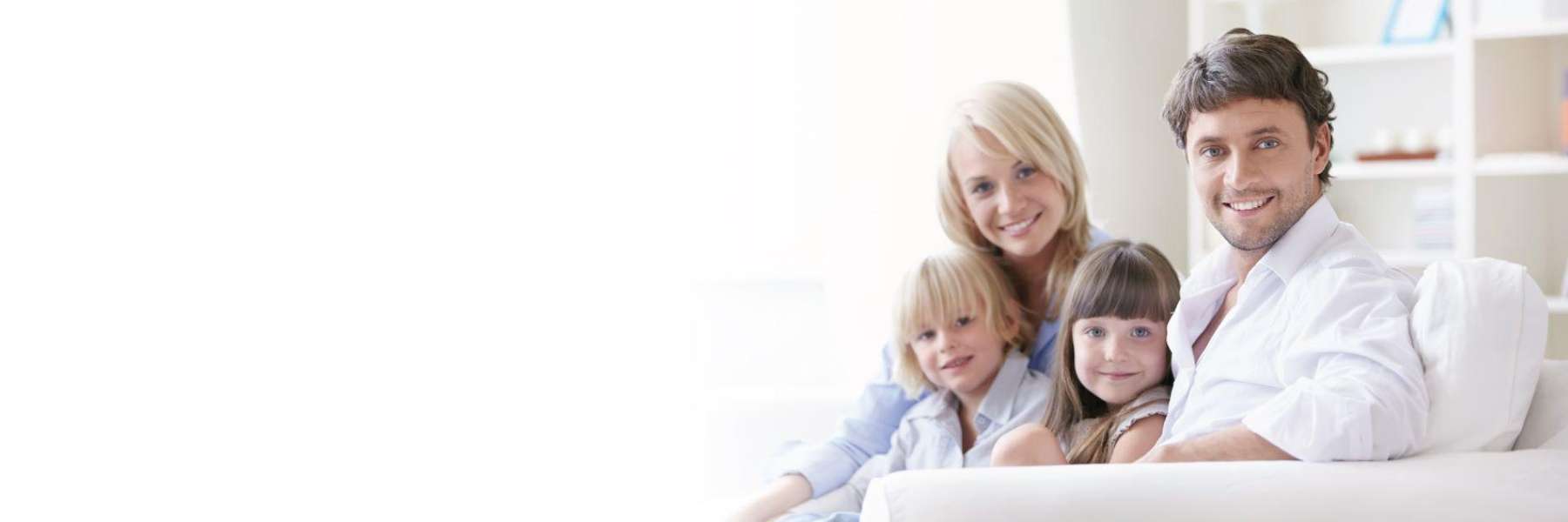 dentist bonbeach | family posing for photo